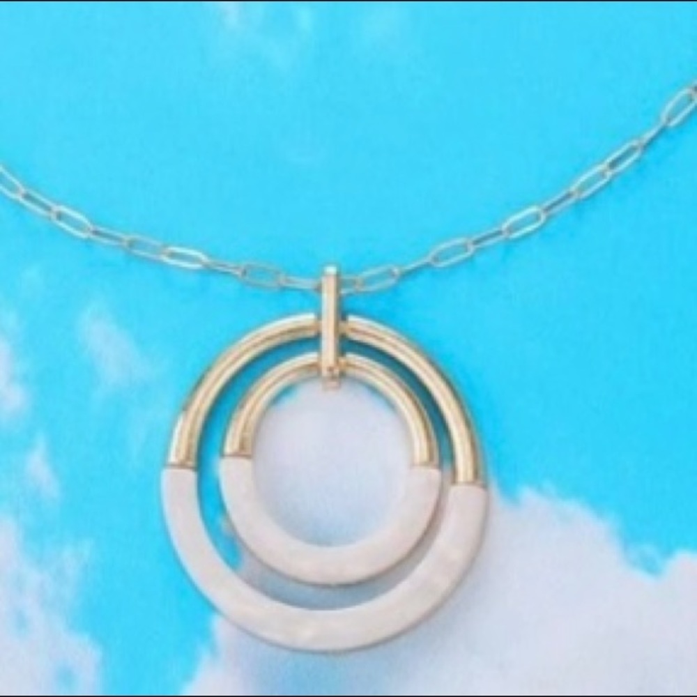 2/$15- Goldtone Faux Pearl Circle Necklace